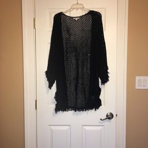 American Eagle Black Knit Cardigan!🖤